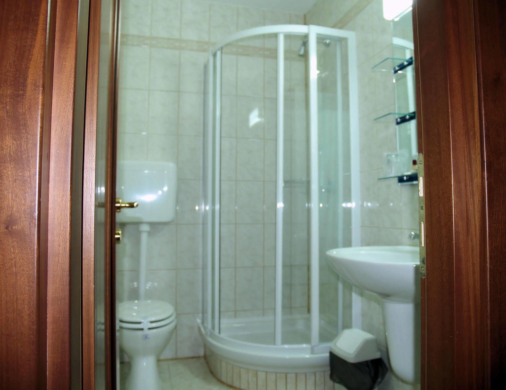 Hotel Floris Cheia  Zewnętrze zdjęcie