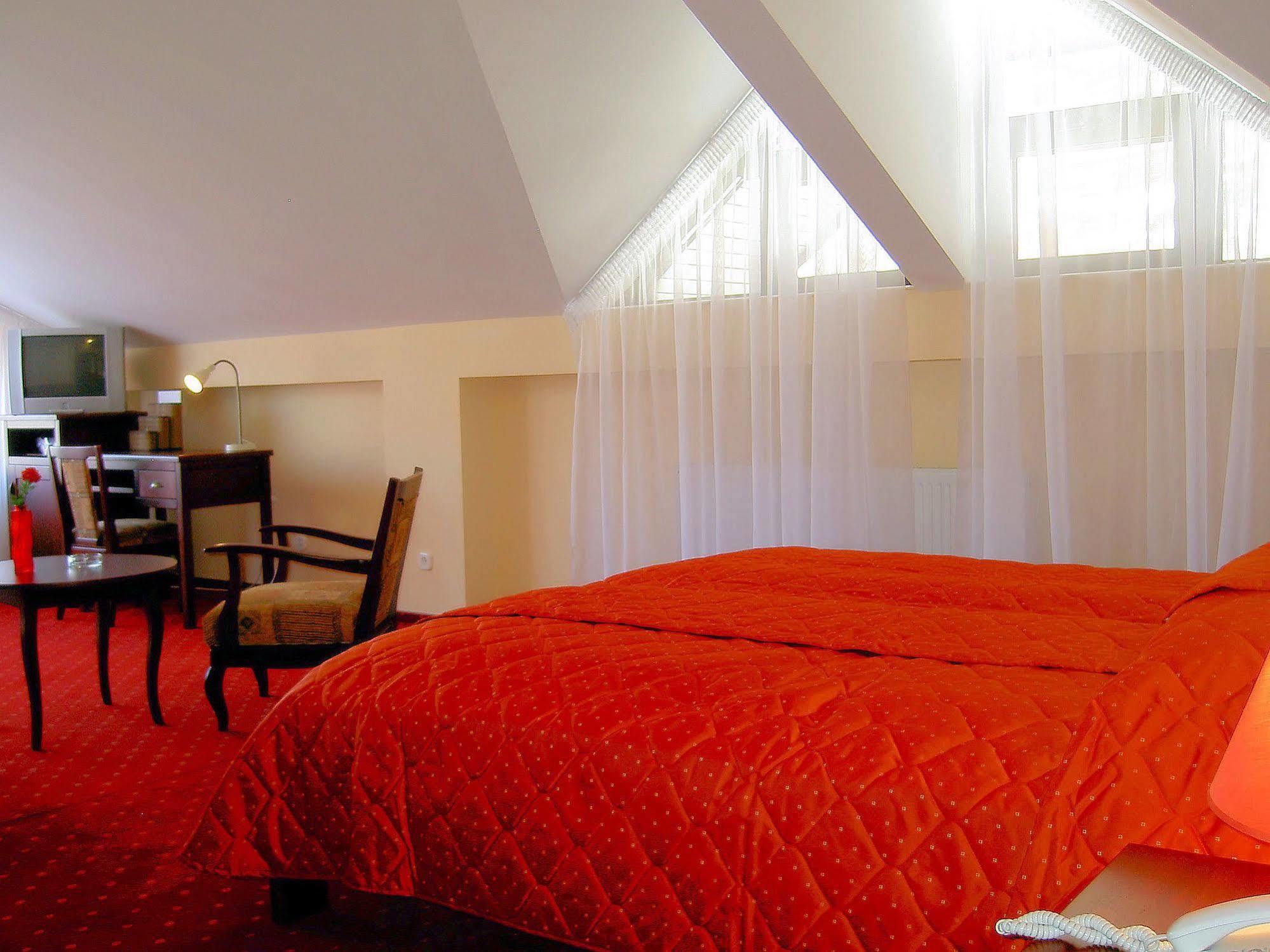 Hotel Floris Cheia  Zewnętrze zdjęcie