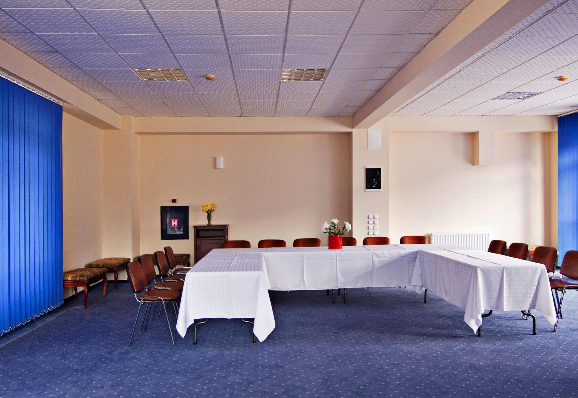 Hotel Floris Cheia  Zewnętrze zdjęcie